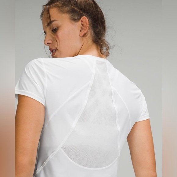 Lululemon Athletica White Fitted Short Sleeve T-Shirt - Picture 4 of 11